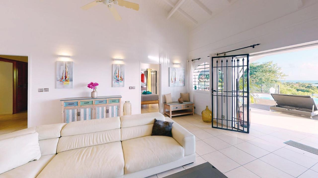 Villa L'Hacienda: Seaside Luxury with Pool, Jacuzzi & Garden Saint-Francois  Exterior photo